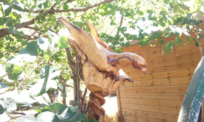 wood_sculpture